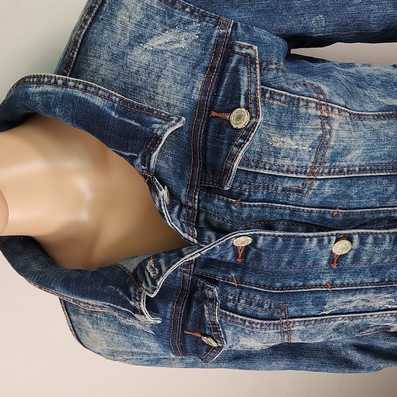 Almost Famous Distressed Denim Jacket Size L - Picture 5 of 17
